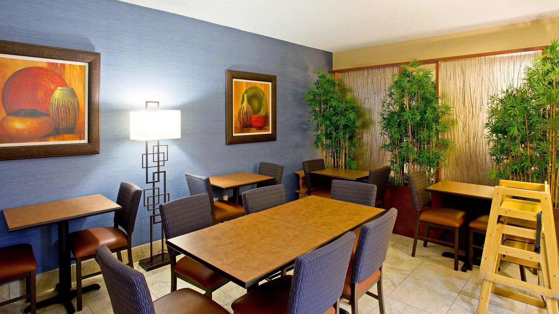 Holiday Inn Express Scottsdale North By Ihg
